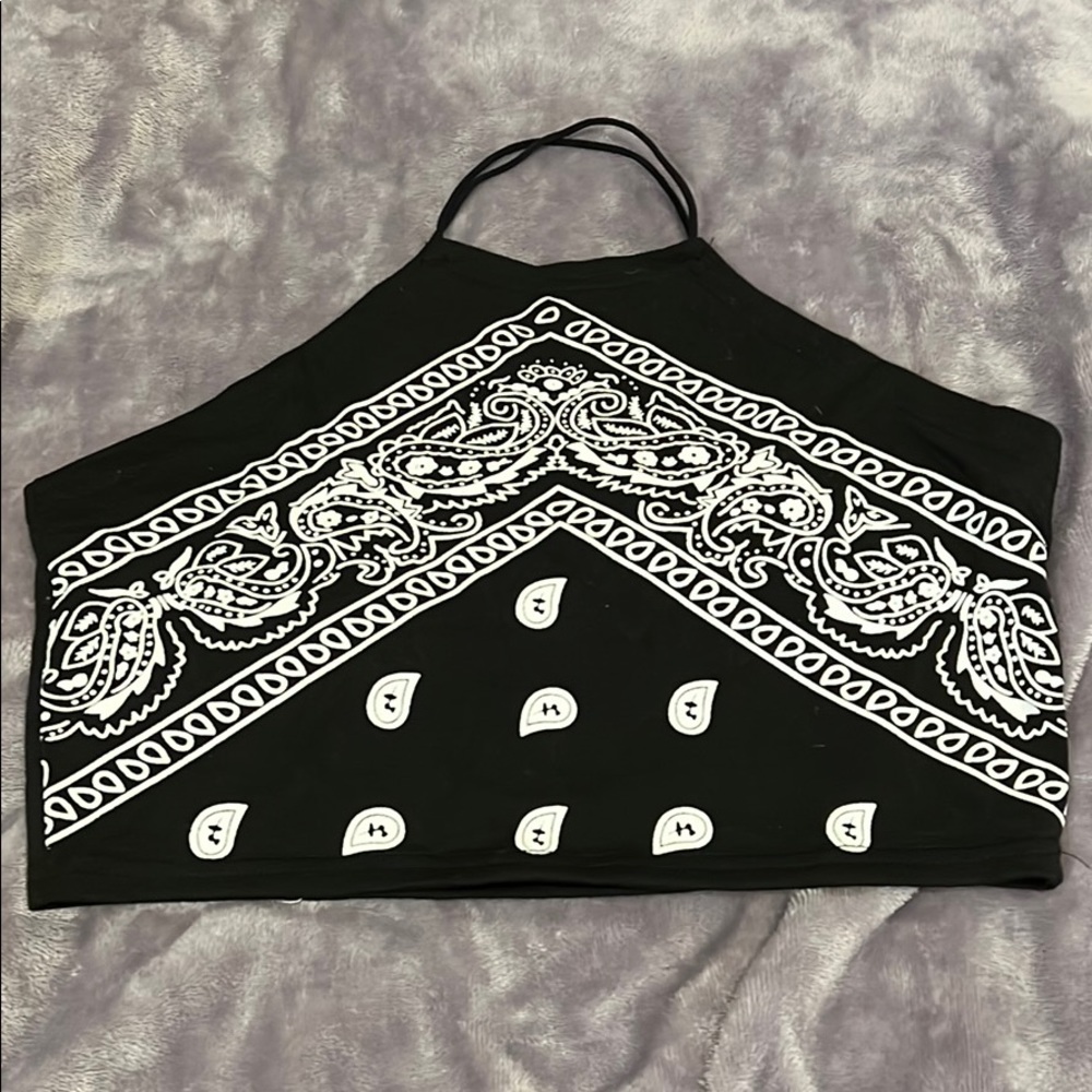 Cropped tank
